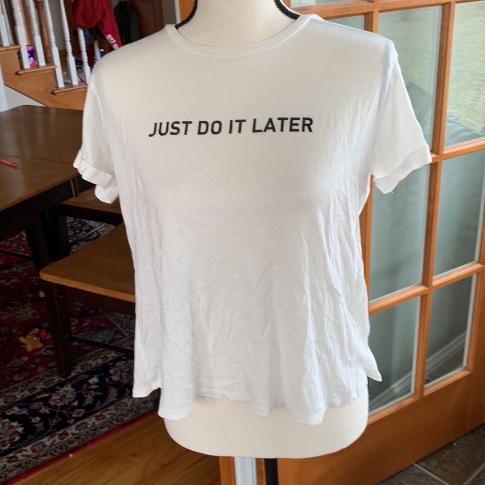 Garage Clothing Women’s White Just Do It later short sleeve T-shirt Size XS